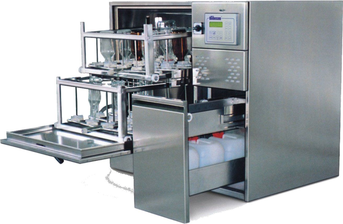 Front view of a cleaning, disinfection, and drying system of Series 22
